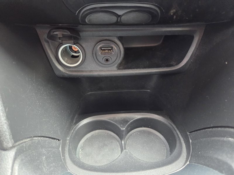 ✅PEUGEOT 208 1.6 HDI 100ch CAR PLAY BELLE FINITION✅