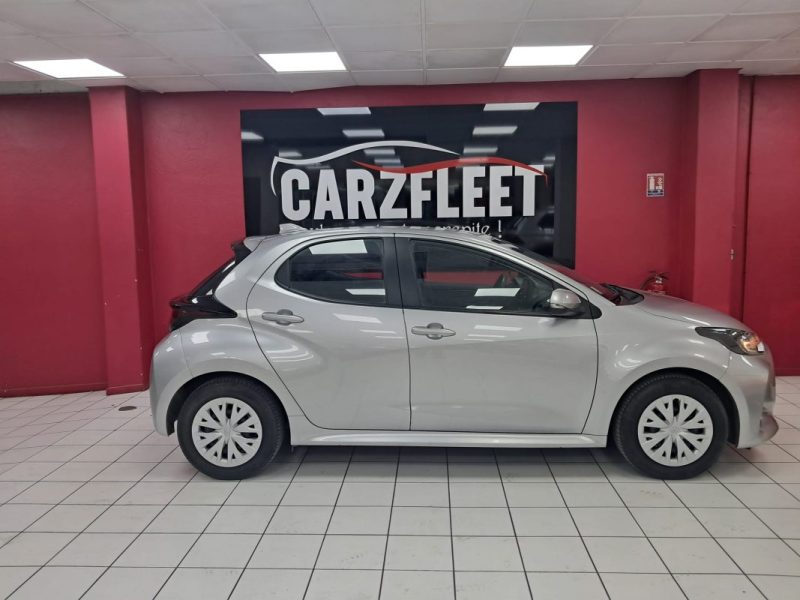 TOYOTA YARIS 4 BERLINE 116cv DYNAMIC BUSINESS 2023/1 ERE MAIN/TVA RECUPERABLE