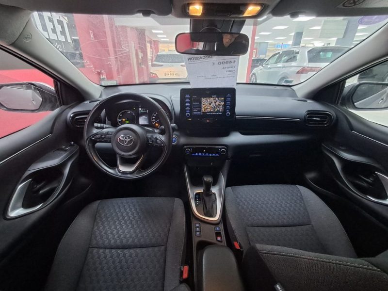 TOYOTA YARIS 4 BERLINE 116cv DYNAMIC BUSINESS 2023/1 ERE MAIN/TVA RECUPERABLE