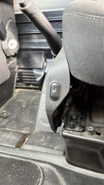 Ford Transit Custom 2.2 Tdci 105ch (Sièges Chauffants | Caméra de recul | Attelage)