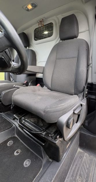 Ford Transit Custom 2.2 Tdci 105ch (Sièges Chauffants | Caméra de recul | Attelage)