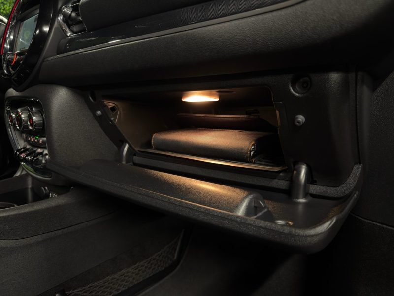 MINI CLUBMAN III (2) CANONBURY 1.5 COOPER 136 Cv TOIT OUVRANT PANORAMIQUE GPS BVM6 - GARANTIE 1 AN