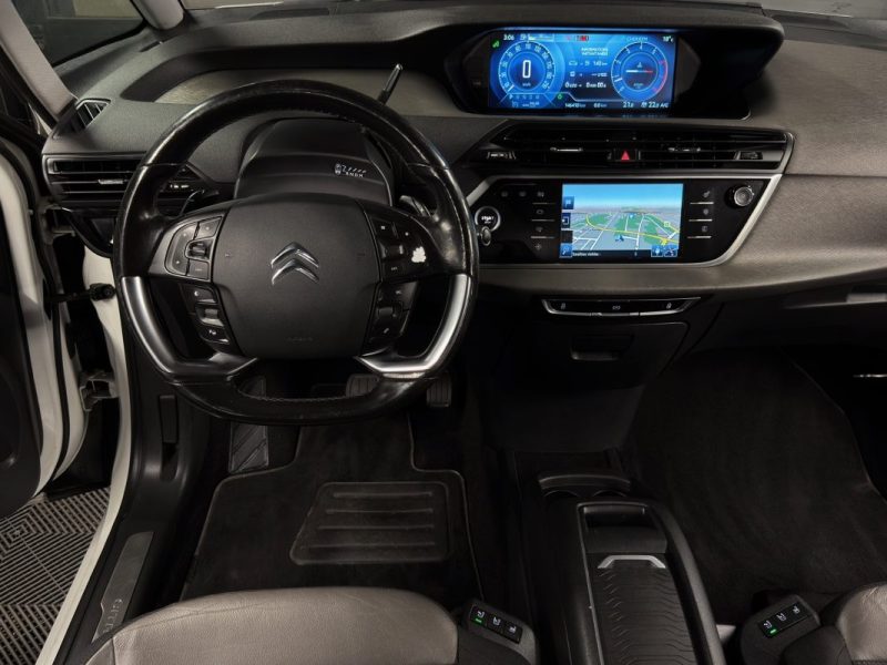 CITROEN C4 PICASSO 1.6 THP 165 Cv EXCLUSIVE - GPS / ATTELAGE / CAMERA / KEYLESS - GARANTIE 1 AN