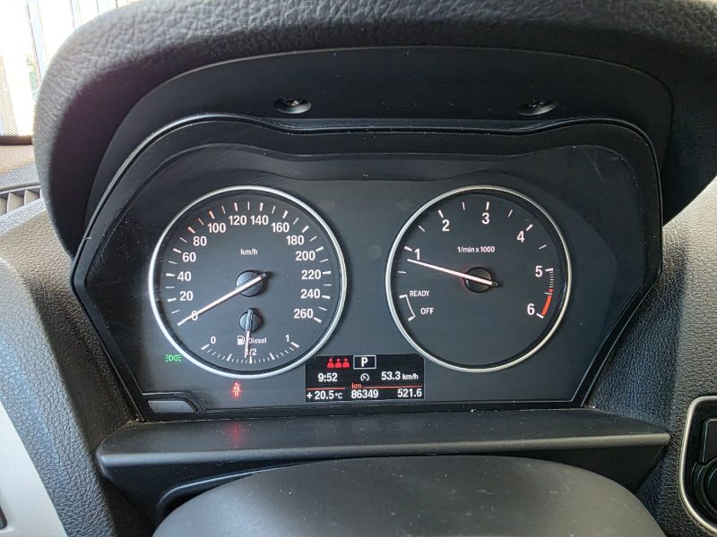 B.M.W. SERIE 1 120D 184CH LOUNGE PLUS BA ANNEE 2014 86000KM