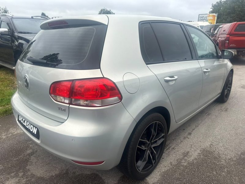 VOLKSWAGEN GOLF 6 AUTOMATIQUE 2.0 tdi 110cv   95000 kms