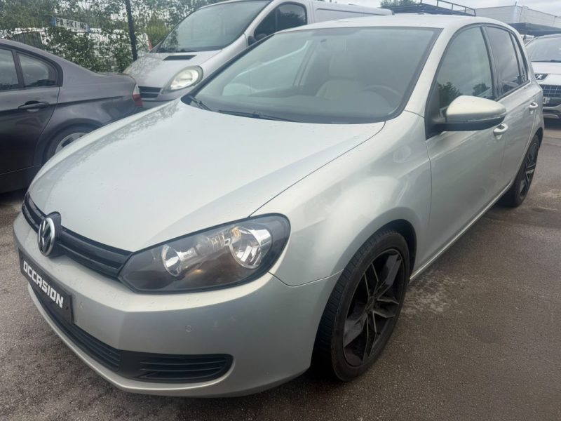 VOLKSWAGEN GOLF 6 AUTOMATIQUE 2.0 tdi 110cv   95000 kms