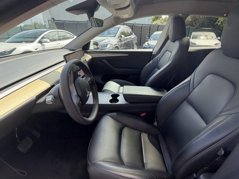 TESLA MODEL Y STANDARD RWD 2023