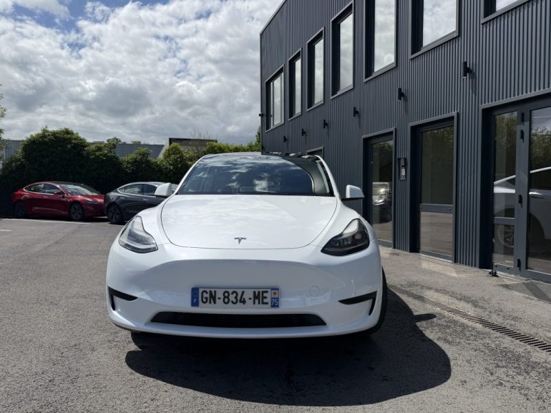 TESLA MODEL Y STANDARD RWD 2023