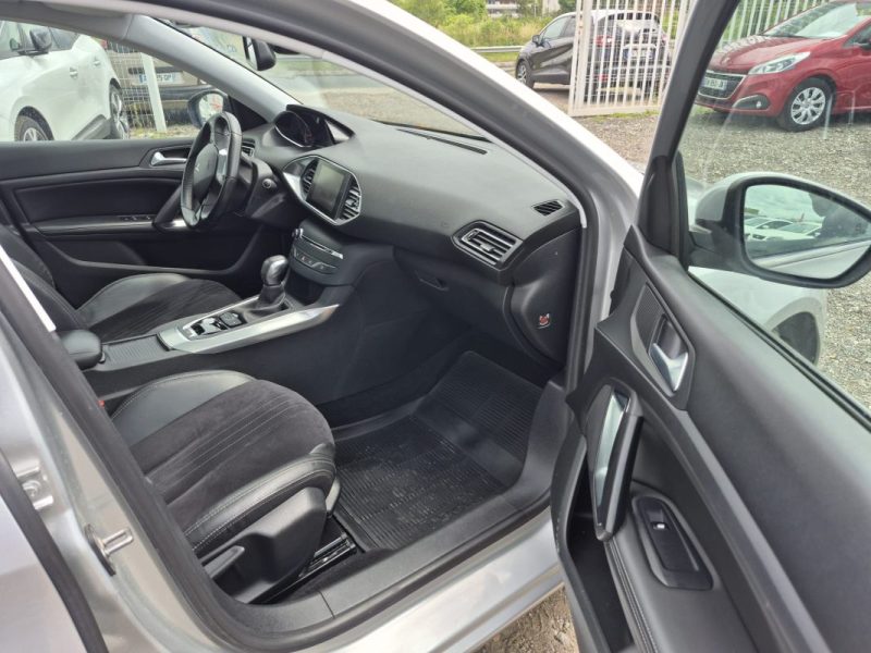 PEUGEOT 308 II 2.0 FELINE  BLUE HDI 150  TOIT PANORAMIQUE BOITE AUTO 