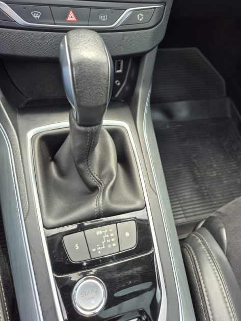 PEUGEOT 308 II 2.0 FELINE  BLUE HDI 150  TOIT PANORAMIQUE BOITE AUTO 