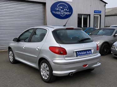 PEUGEOT 206 1.6 110 CH GRAND FILOU COOL 2006