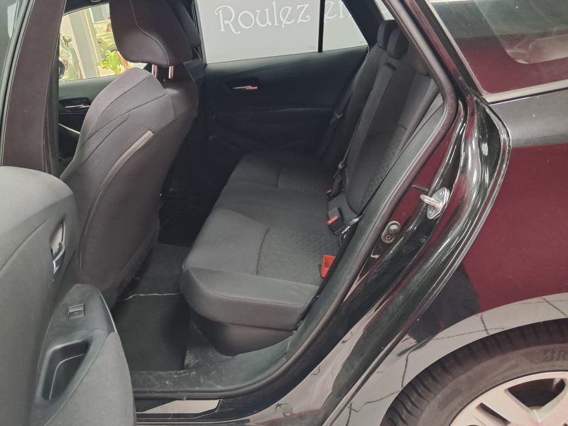 TOYOTA COROLLA TOURING SPORTS 122cv DYNAMIC BUSINESS/1 ERE MAIN/TVA RECUPERABLE