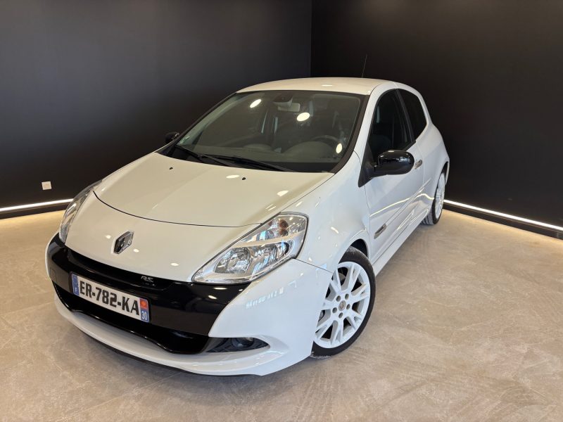 RENAULT CLIO III RENAULT SPORT  2.0 204 CUP 2011
