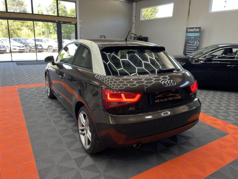AUDI A1 1.6 TDI 105CV S-LINE ENTRETIEN ET DISTRIBUTION OK