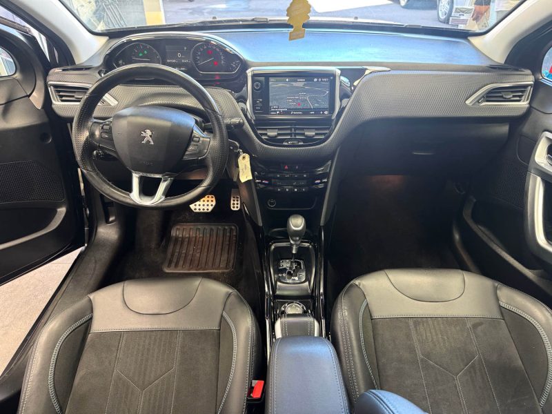 PEUGEOT 2008 1.2 ESSENCE 110 CV  EAT6 CROSSWAY 2018