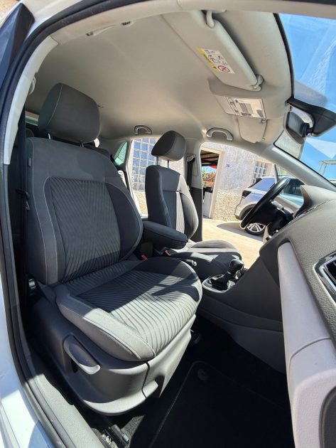 VOLKSWAGEN POLO 1.2 TSI 90 CONFORTLINE DSG 7