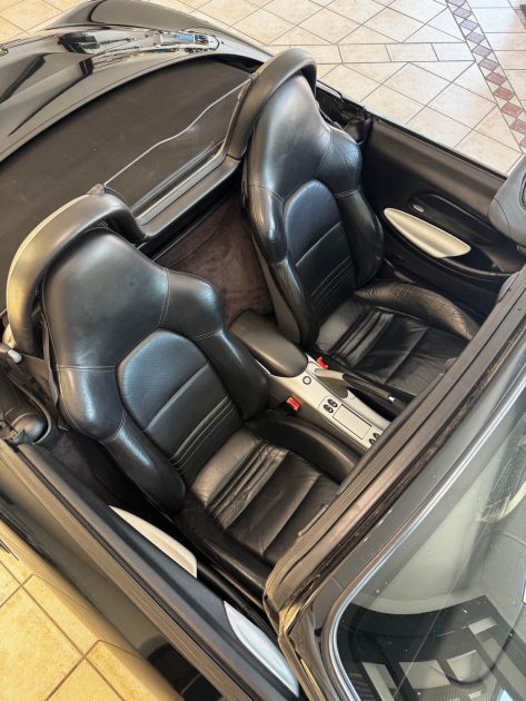 PORSCHE BOXSTER 2.7i 220Cv - Cabriolet - Garantie 12mois ou 15.000km - Exellent état