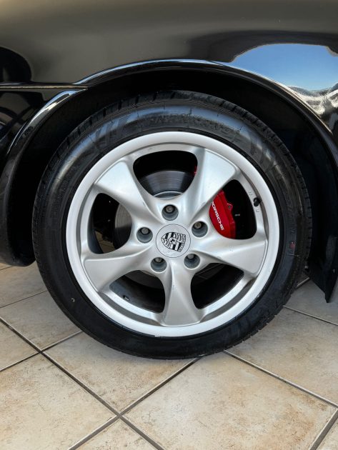 PORSCHE BOXSTER 2.7i 220Cv - Cabriolet - Garantie 12mois ou 15.000km - Exellent état