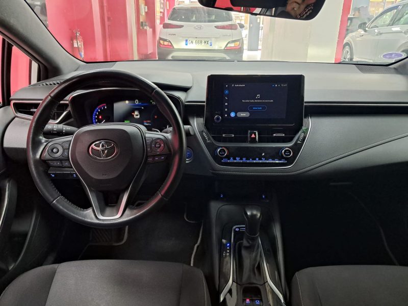 TOYOTA COROLLA BERLINE 184cv DYNAMIC BUSINESS/1 ERE MAIN/TVA RECUPERABLE