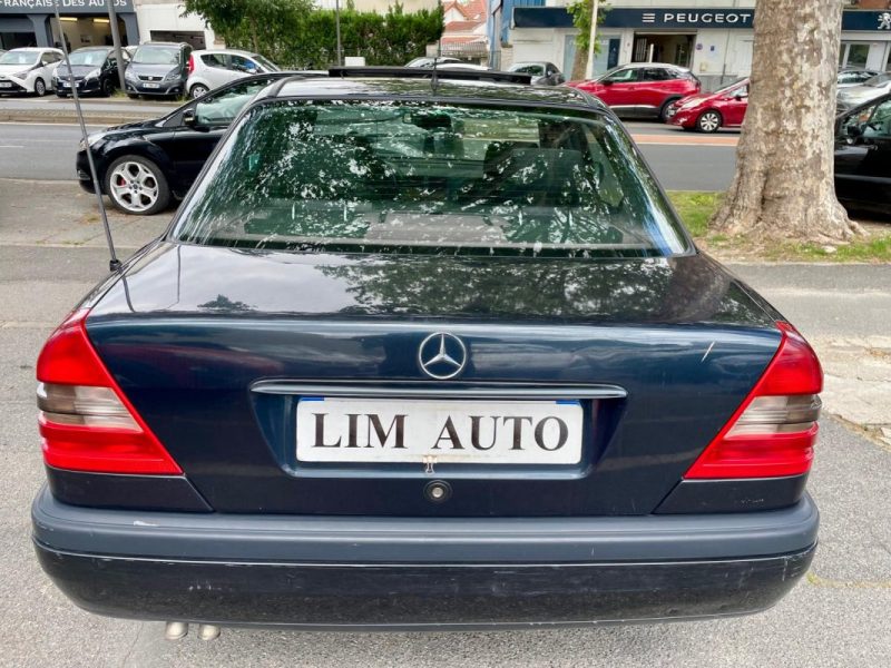 MERCEDES CLASSE C 250TD 150ch CLASSIC BA 
