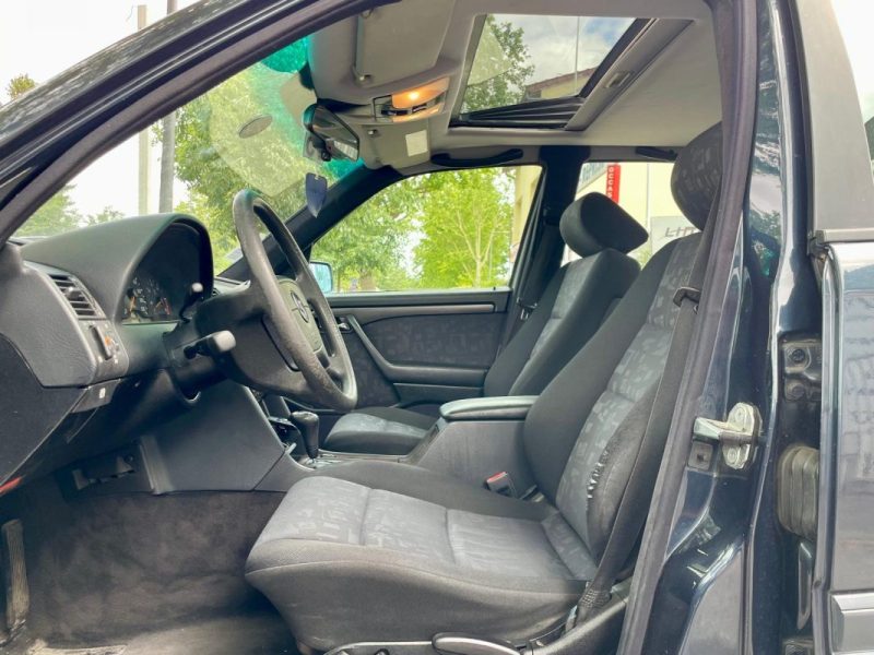 MERCEDES CLASSE C 250TD 150ch CLASSIC BA 