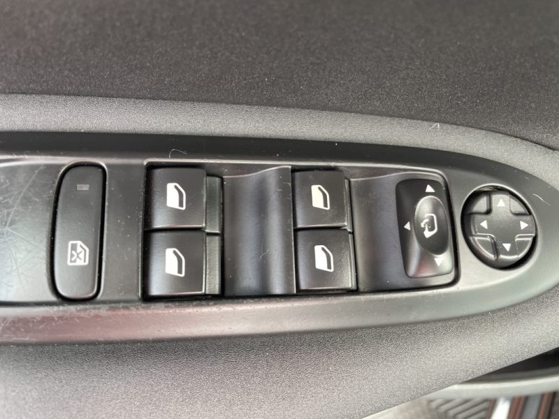 CITROEN C4 1.6 BLUE HDI 120 EXCLUSIVE 2015