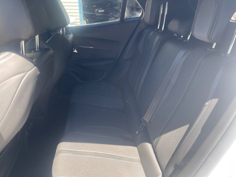 PEUGEOT 2008 II 1.2 TURBO 130CH S&S GT EAT8 61MKM