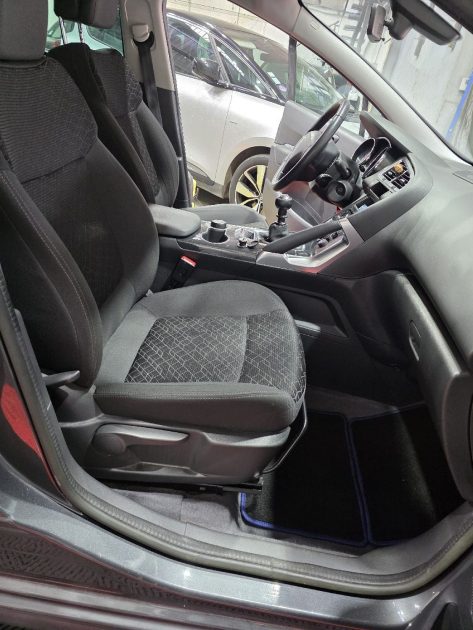 PEUGEOT 3008 1.6 HDI 115 BUSINESS PACK, Climatisation, Garantie 