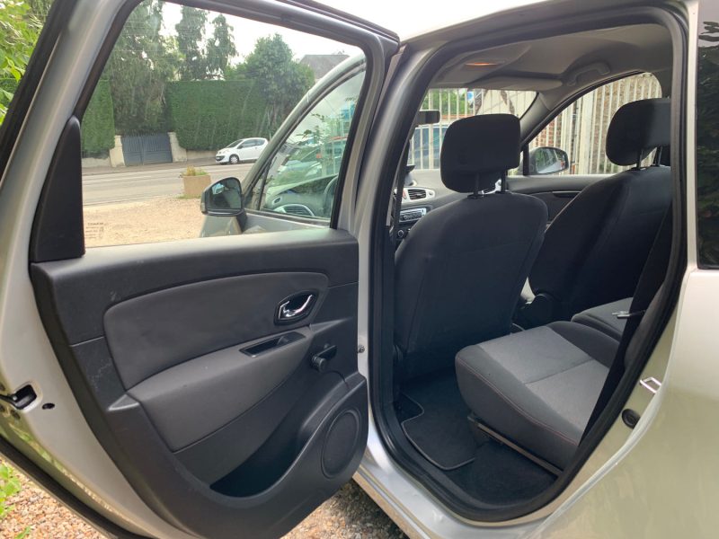 RENAULT SCENICIII 1.5 DCI 110 LIFE 2014