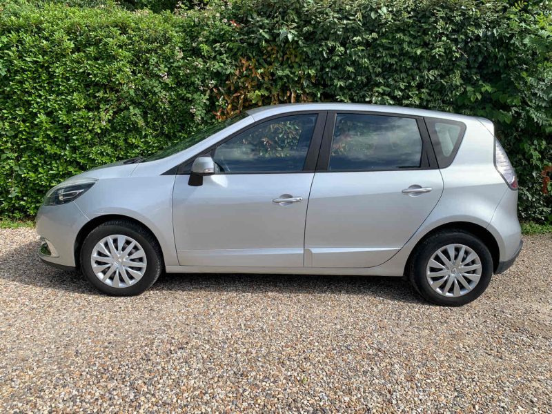 RENAULT SCENICIII 1.5 DCI 110 LIFE 2014