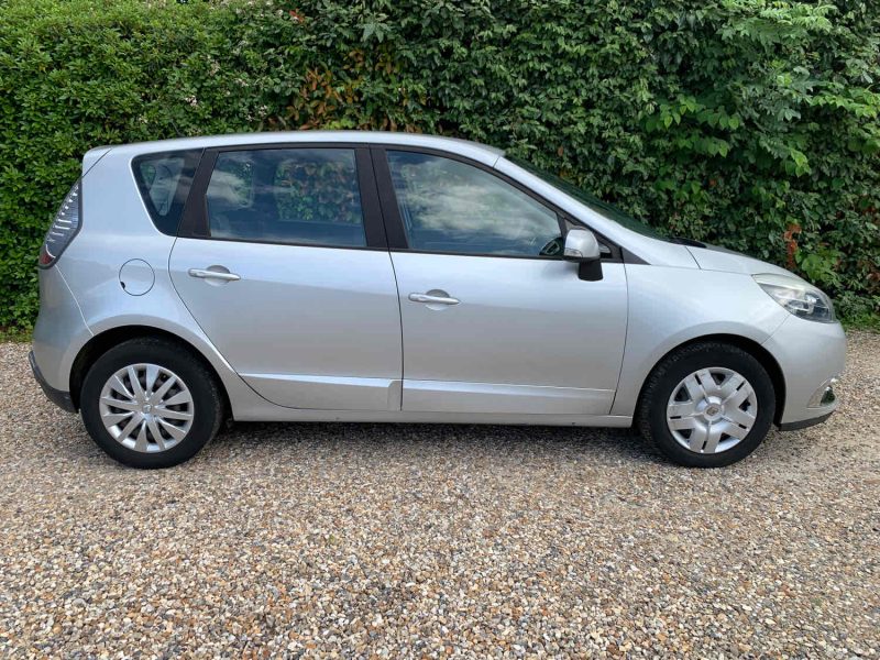 RENAULT SCENICIII 1.5 DCI 110 LIFE 2014