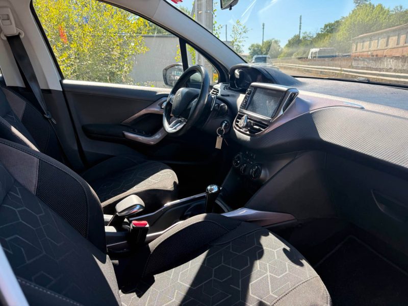 Peugeot 2008 1.6 e-HDI 92ch ETG6 Active