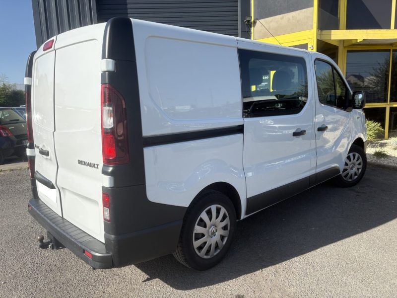 RENAULT TRAFIC III CAMIONNETTE (FG_) 1.6 DCI 120cv 6 places