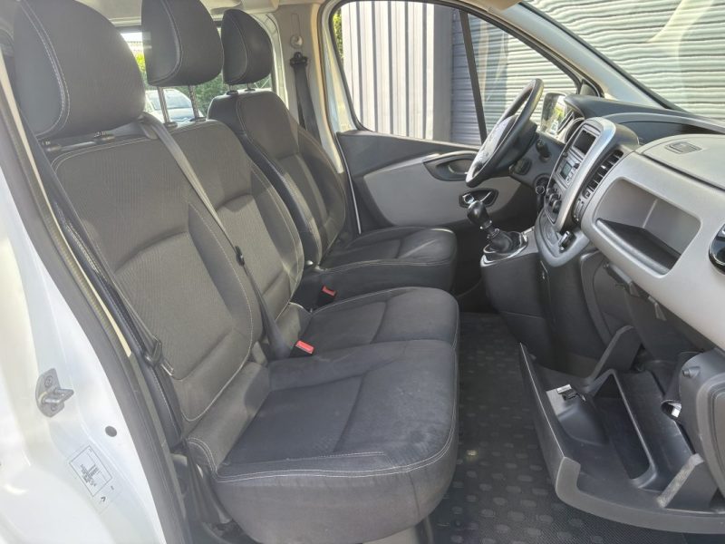 RENAULT TRAFIC III CAMIONNETTE (FG_) 1.6 DCI 120cv 6 places