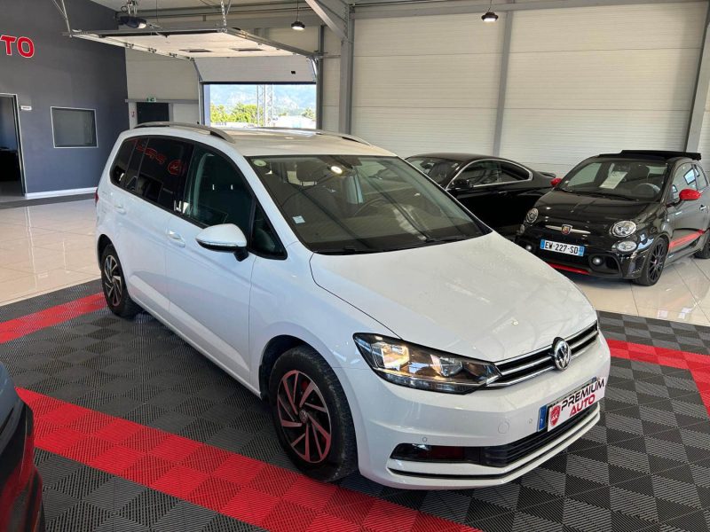 VOLKSWAGEN TOURAN 1.6 TDI 115 CONNECT  DSG 7 PLACE 2019