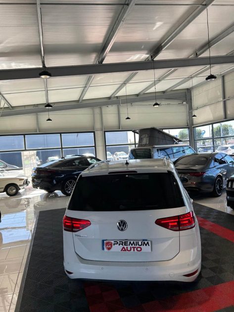 VOLKSWAGEN TOURAN 1.6 TDI 115 CONNECT  DSG 7 PLACE 2019