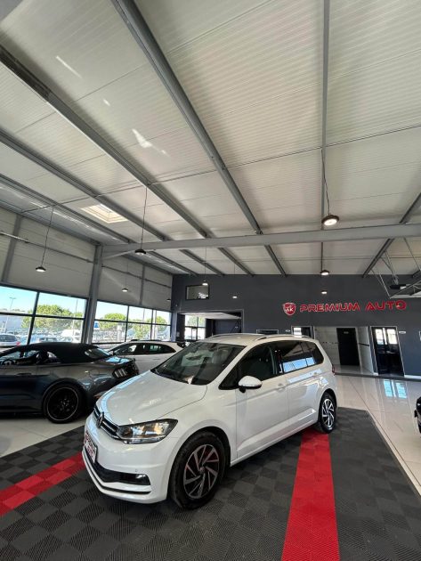 VOLKSWAGEN TOURAN 1.6 TDI 115 CONNECT  DSG 7 PLACE 2019