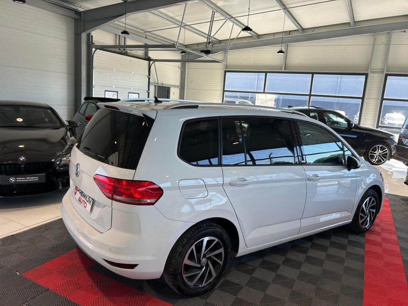 VOLKSWAGEN TOURAN 1.6 TDI 115 CONNECT  DSG 7 PLACE 2019