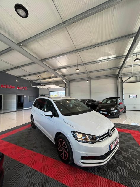 VOLKSWAGEN TOURAN 1.6 TDI 115 CONNECT  DSG 7 PLACE 2019