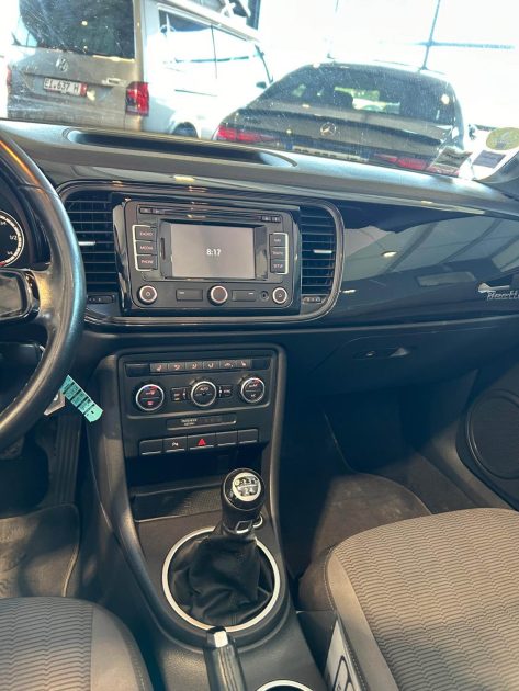 VOLKSWAGEN BEETLE NEW BEETLE CABRIOLET 1.6 TDI 105 COCCINELLE 2013