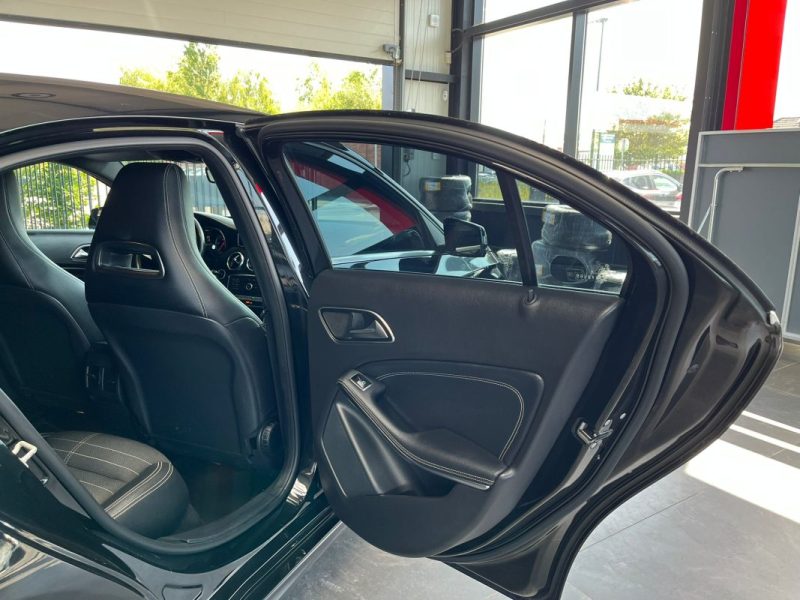 🔹Mercedes Classe A 180 (W176) 1.5CDI 109Ch📷 Caméra de recul❄️ Climatisation🛡️ Garantie 6 mois