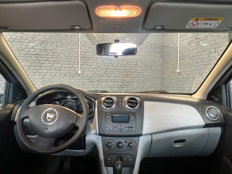 DACIA  LOGAN 1.2 75CH AMBIANCE  2013