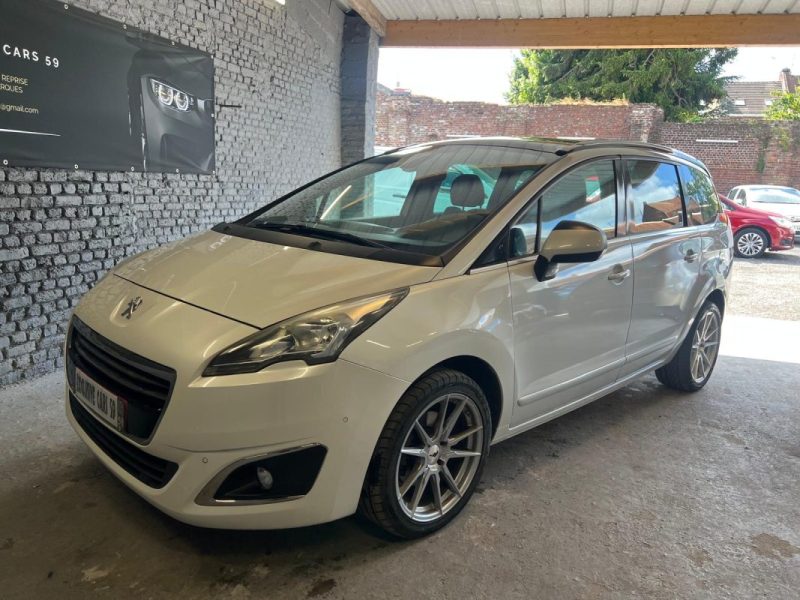 PEUGEOT 5008 1.6 BLUEHDI 120CH ALLURE 7 PLACES  2015