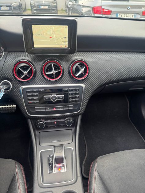 MERCEDES-BENZ CLASSE  A 45 AMG 4-MATIC SPEEDSHIFT 2013