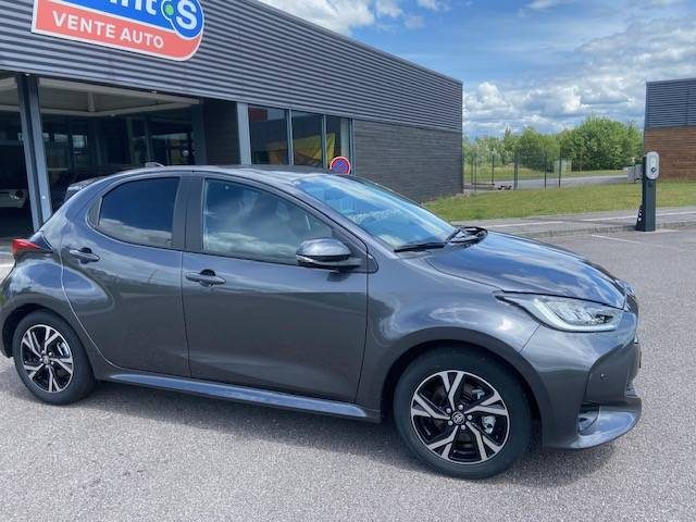 TOYOTA YARIS 116H DESIGN 2026