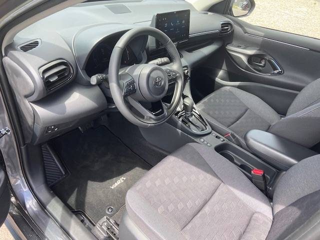 TOYOTA YARIS 116H DESIGN 2026