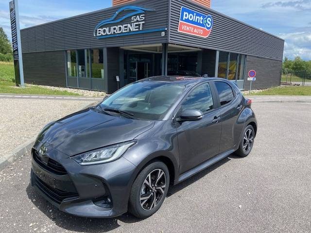 TOYOTA YARIS 116H DESIGN 2026