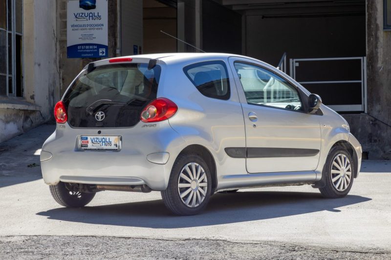 Toyota Aygo 1.0 VVT-i 68cv ✨ Chaîne de distribution - 4 pneus neufs - Embrayage neuf
