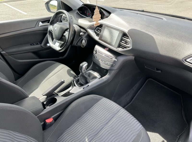 PEUGEOT 308 II 1.2 110CV ACTIVE 2016 REVISEE & GARANTIE
