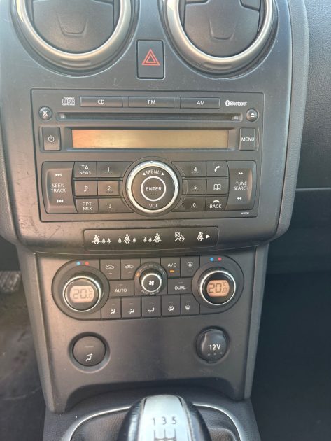 NISSAN QASHQAI 1.6 115 CONNECT EDITION